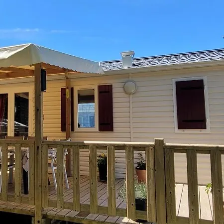 Mobil-home Le Petit Paradis 营地 *