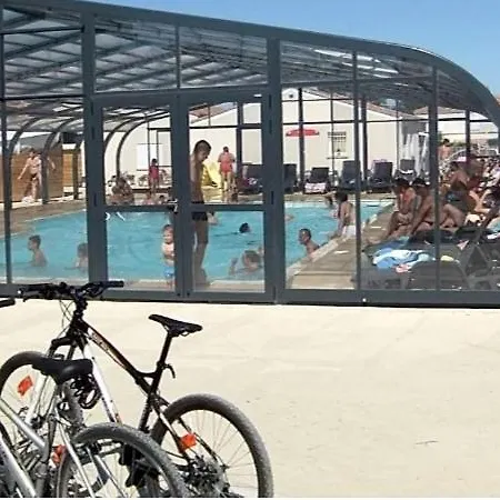 Mobil-home Le Petit Paradis *