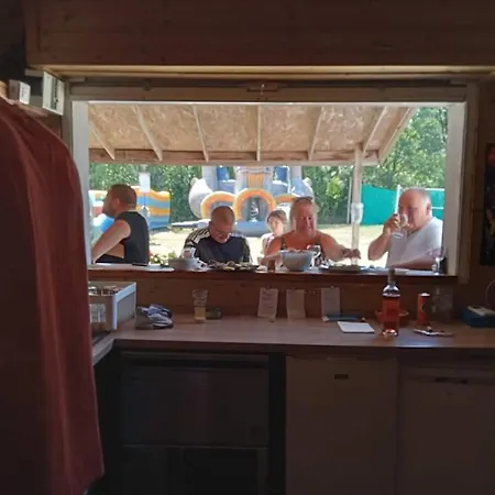 Mobil-home Le Petit Paradis 营地 Breuillet (Charente-Maritime)