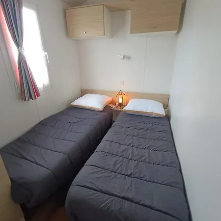 Mobil-home Le Petit Paradis 营地